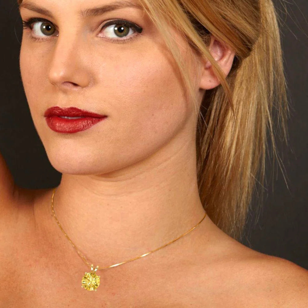 14k Yellow Gold Pendant with 16" Chain E6356