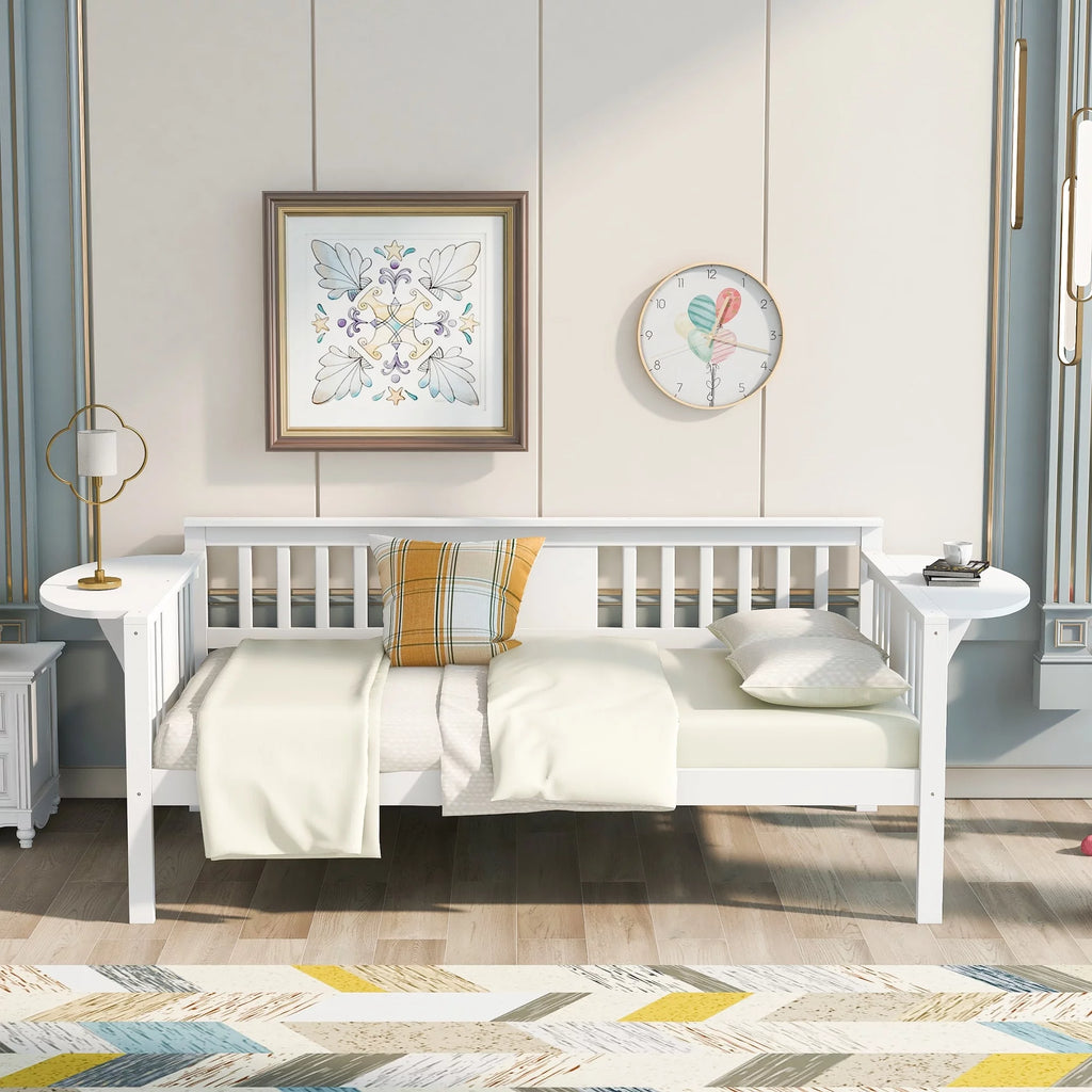 Twin Size White Wood Daybed R1975