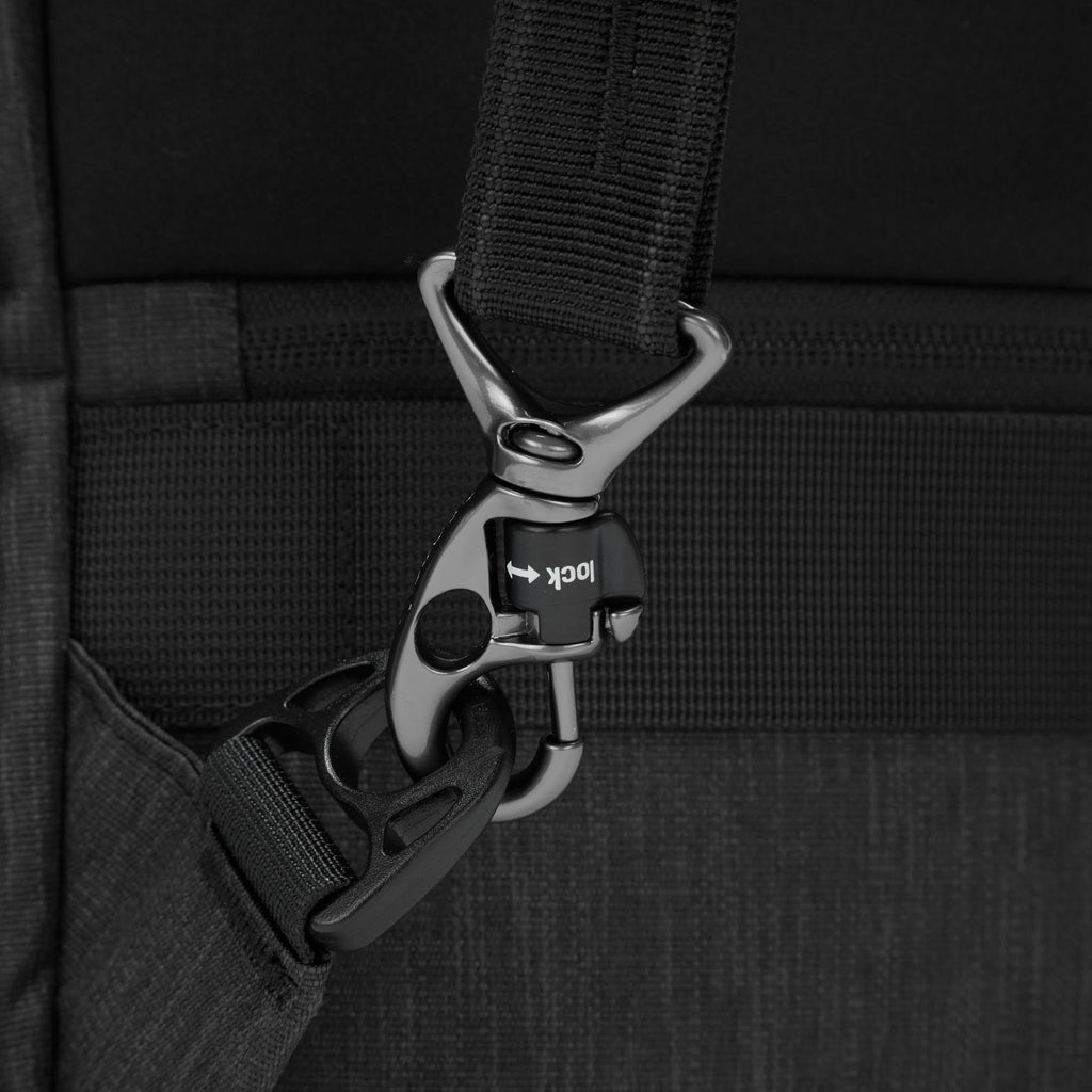 Anti-Theft 25L Backpack P236