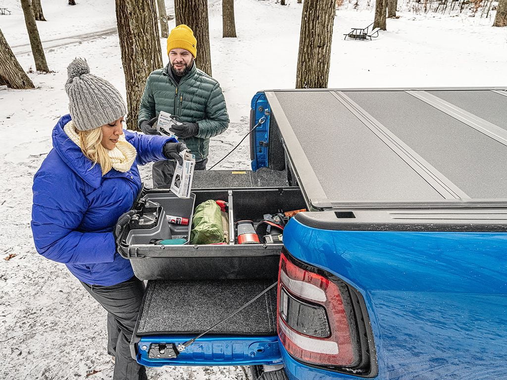 Hard Folding Truck Bed Tonneau Cover M20975