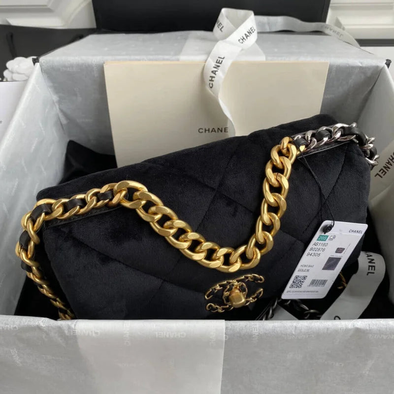 Small Velvet Flap Bag E808