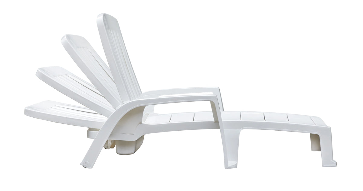 White Resin Chaise Lounge Z59897
