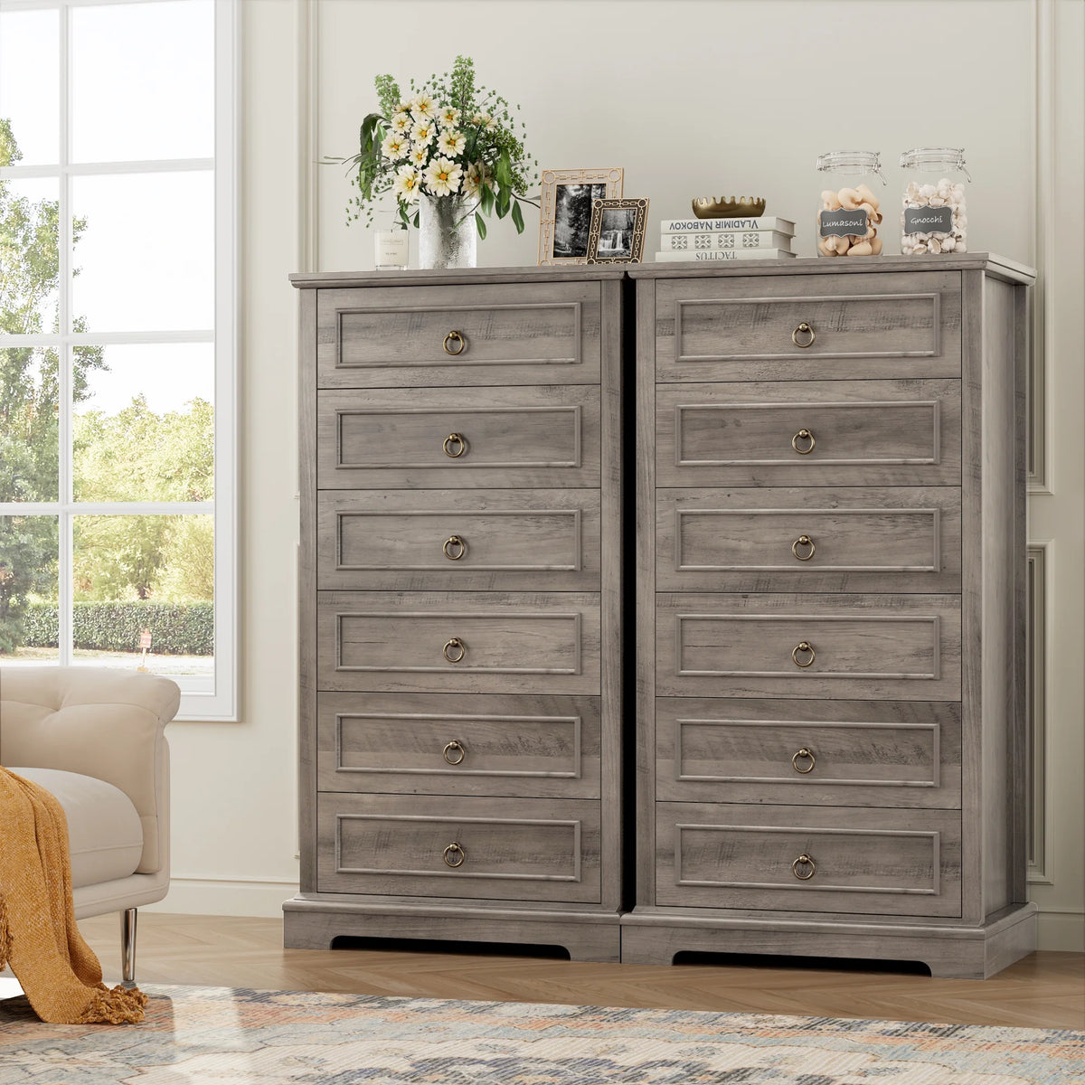 White 6 Drawer Wood Dresser G70973
