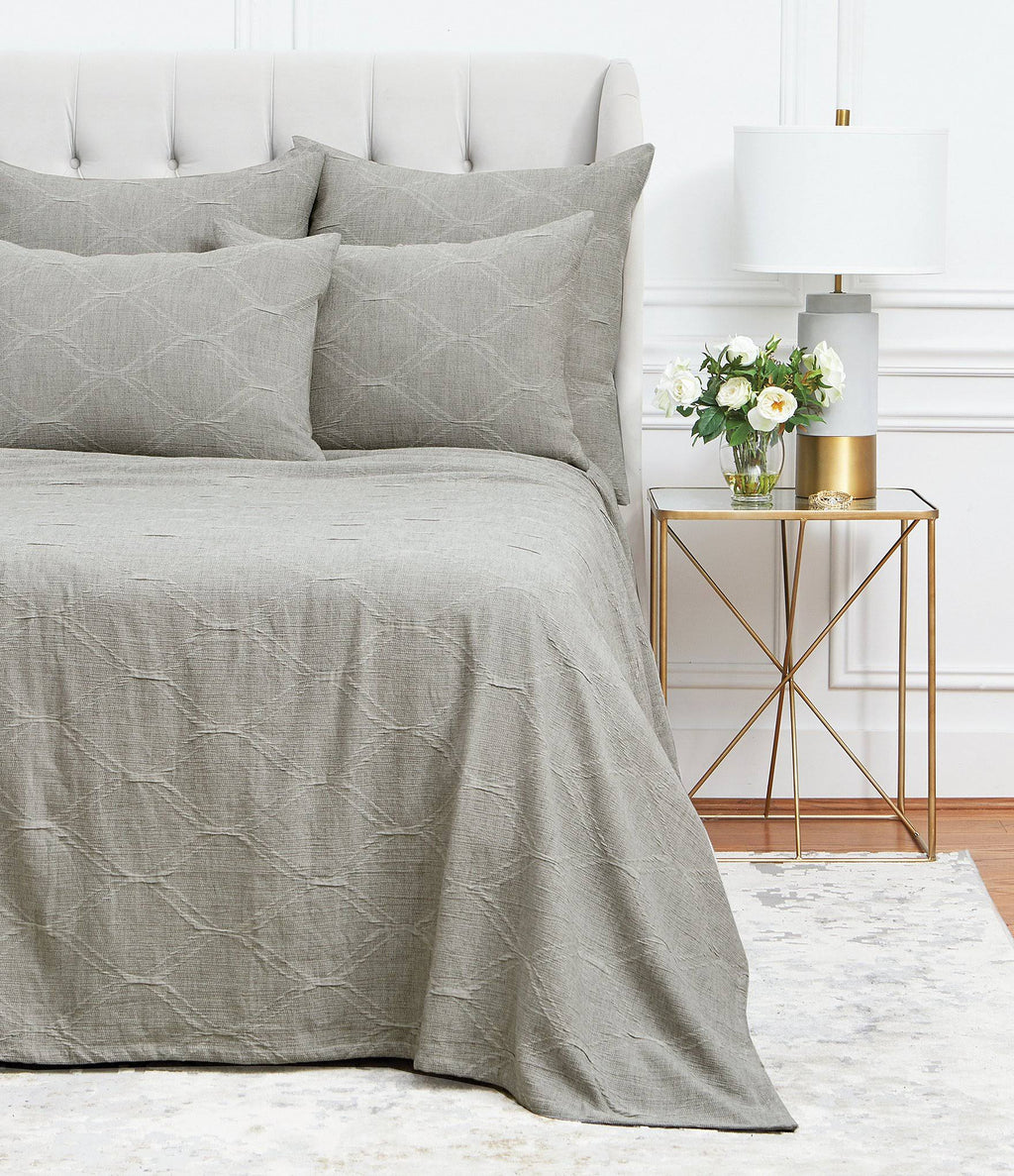 Queen Stone Matelasse Coverlet B931