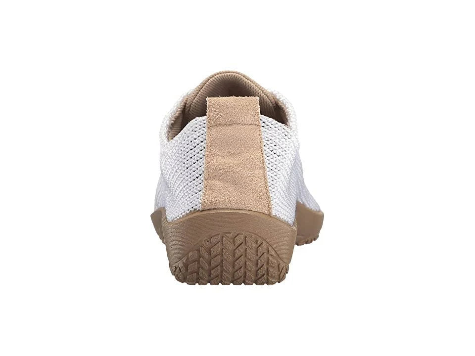 White LS Shoes F602860