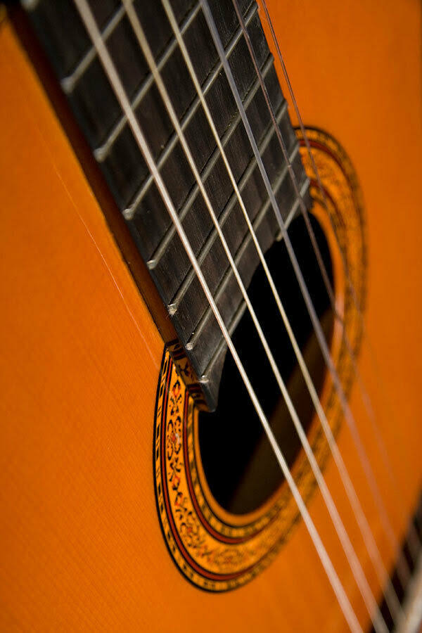 Natural Classical Acoustic Guitar P2326
