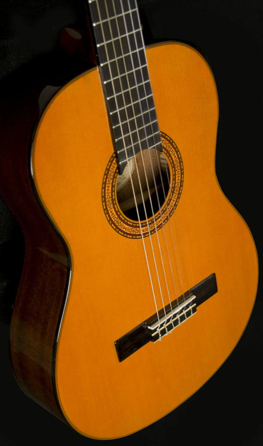 Natural Classical Acoustic Guitar P2326