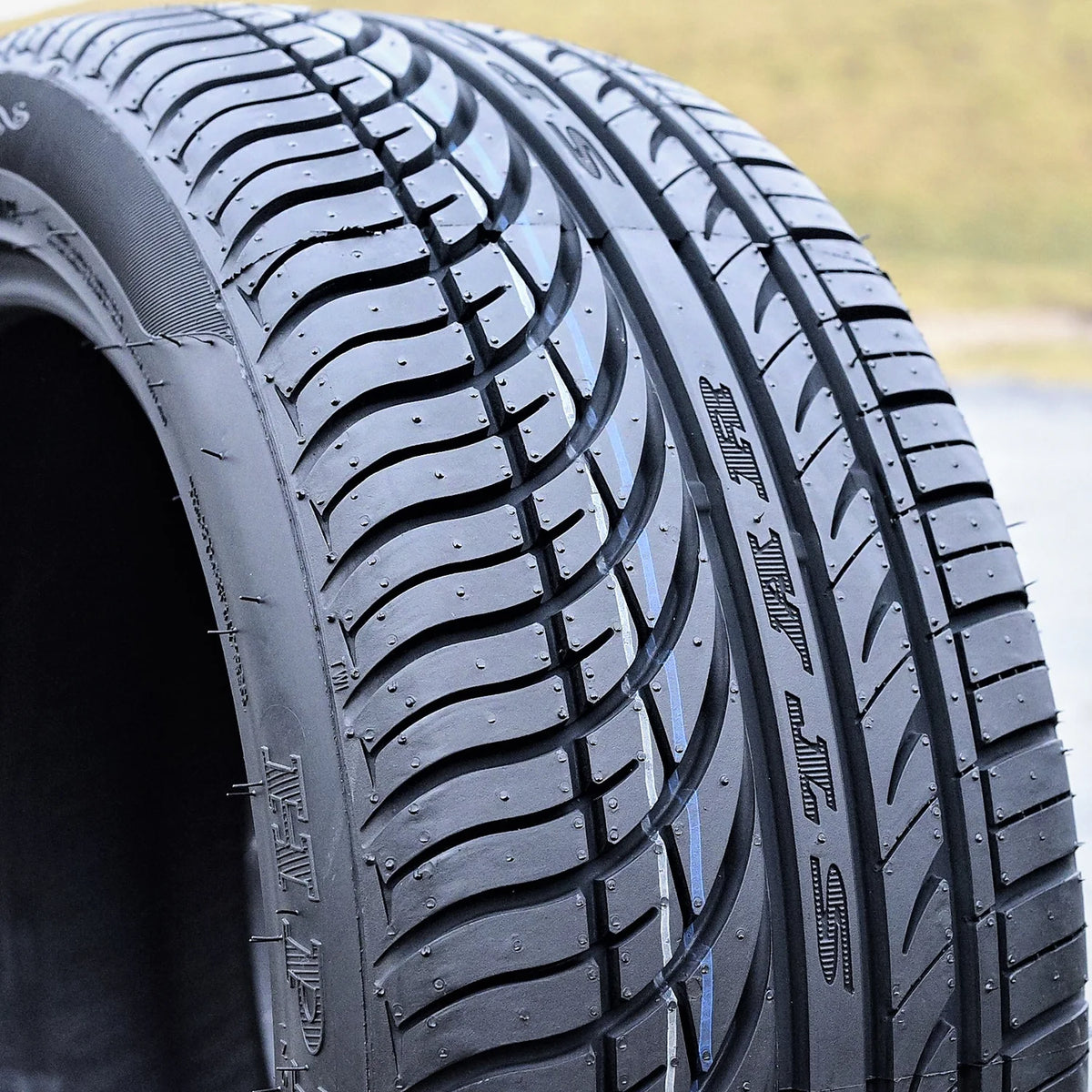 195/60R15 88H All Season Performance Tire J3094