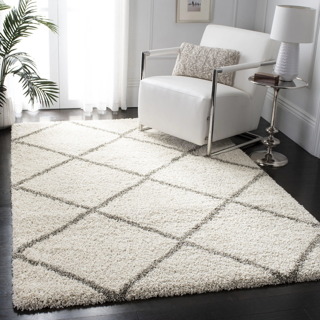 Ivory Grey Geometric Shag Area Rug 11' x 15' W47540