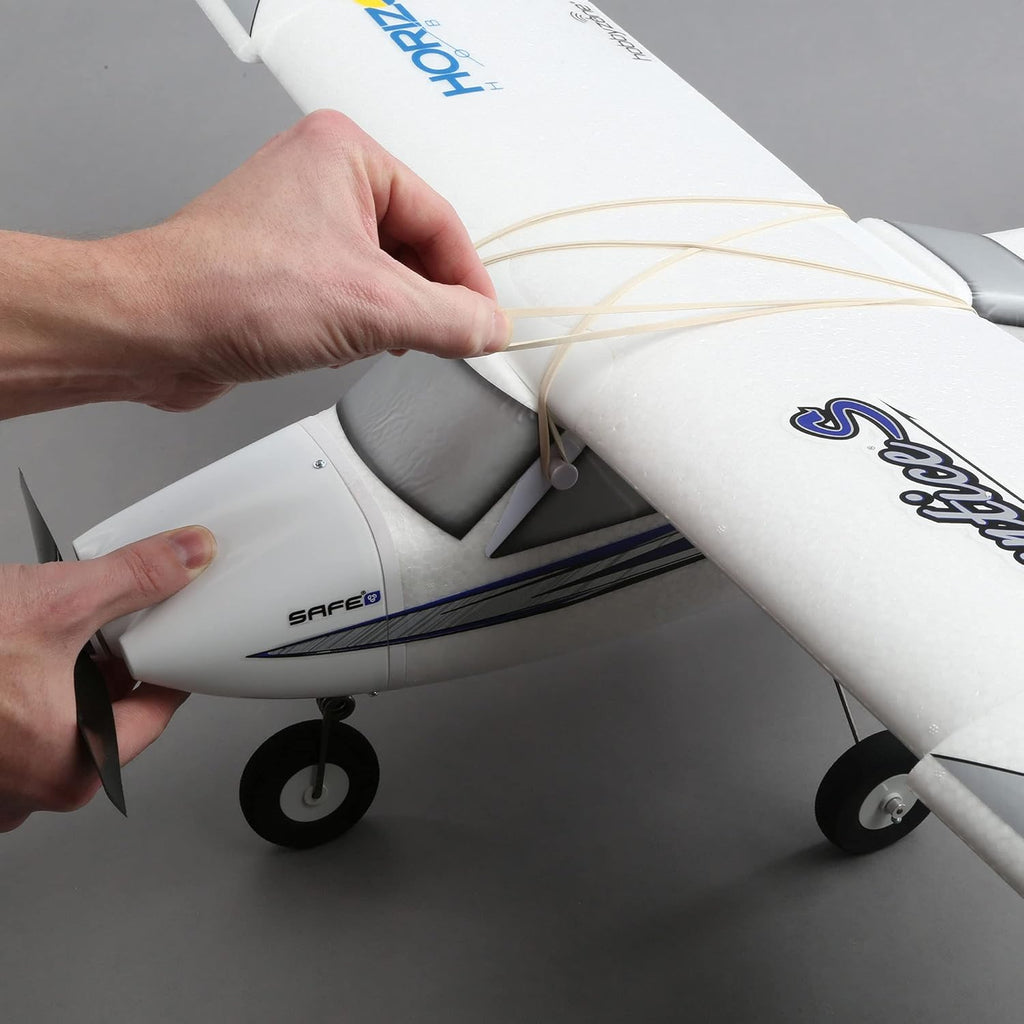 White RC Airplane 1.2m RTF Basic K167129