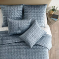 Full/Queen Velvet Quilt T1272