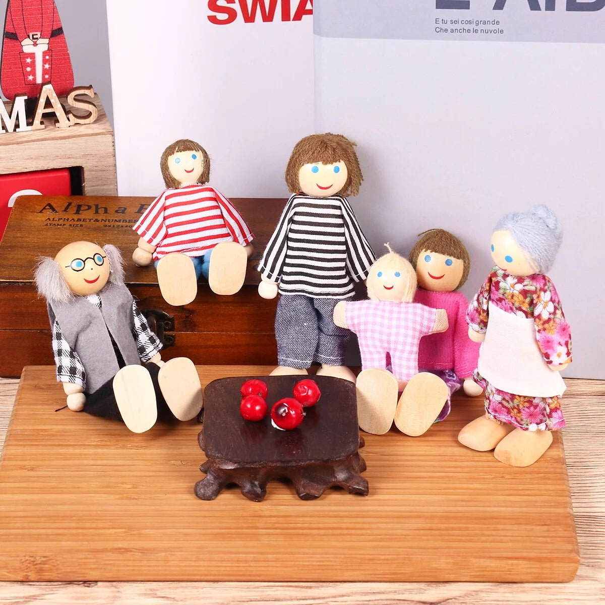 7 Pieces Wooden Dollhouse Family Set Mini People Figures H94491