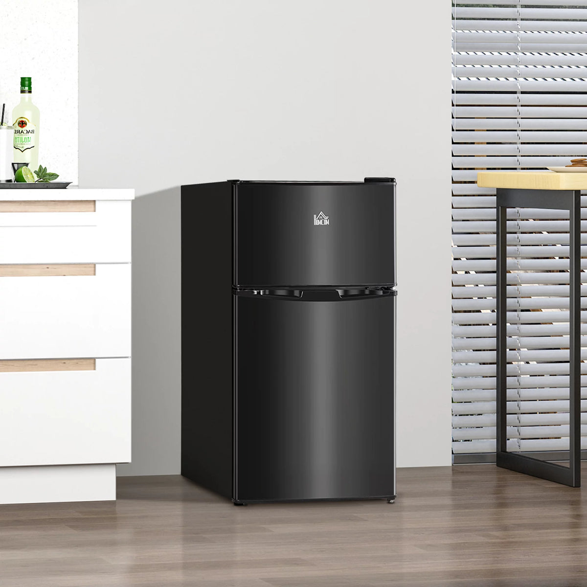 3.2 Cu.Ft Mini Fridge with Freezer E79002